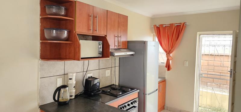 3 Bedroom Property for Sale in Sunset Glen Western Cape